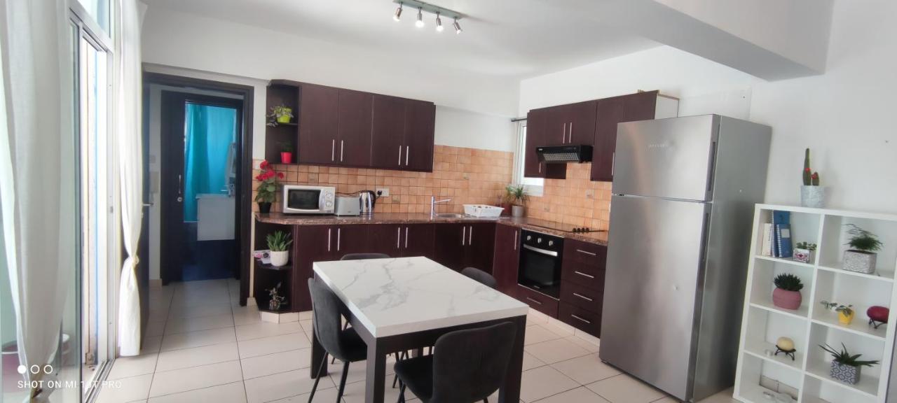 Apartament Seaview Harmony Larnaca Zewnętrze zdjęcie